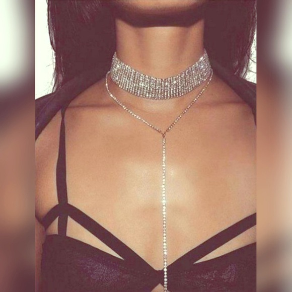 Just In! Rhinestone Choker Necklace w/ Backdrop - Picture 3 of 8